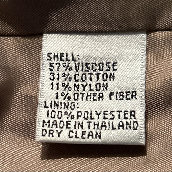 Talbots Cream and Tan Metallic Basketweave‎ blazer in EUC size 4. - Picture 7 of 7